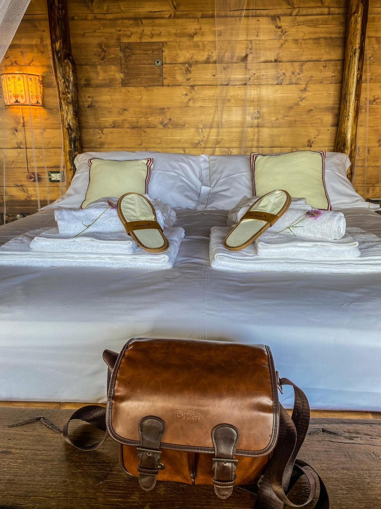 Terra - Saturnia Tented Lodges ภายนอก รูปภาพ